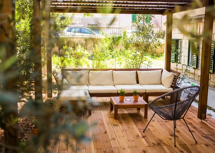公寓 Luxurious With Private Garden *