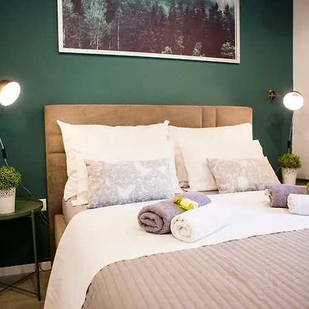 Apartment Luxurious With Private Garden Split