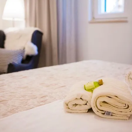 Appartement Luxurious With Private Garden Split